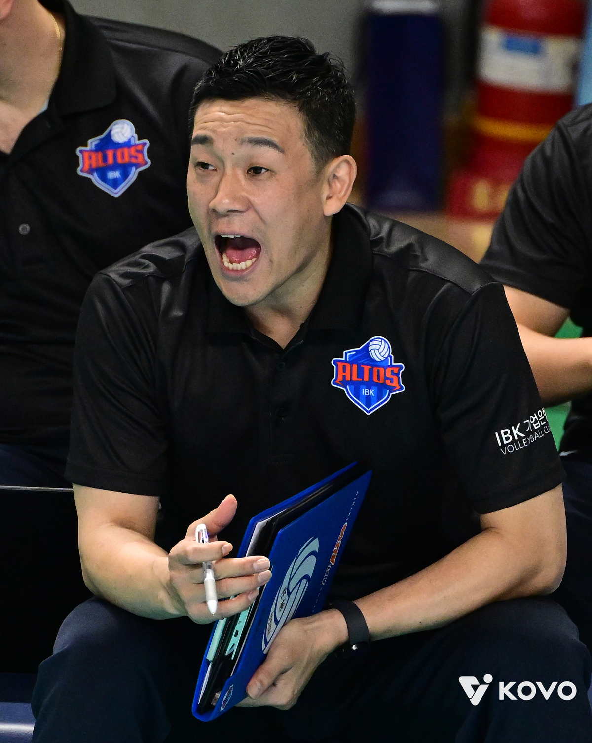 IBK기업은행 극약 처방 반전 일으킬까… 여오현 감독대행 어깨 무겁다