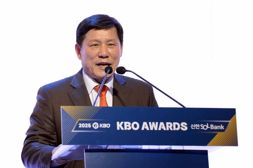 [SW포토]인사말하는 허구연 KBO 총재