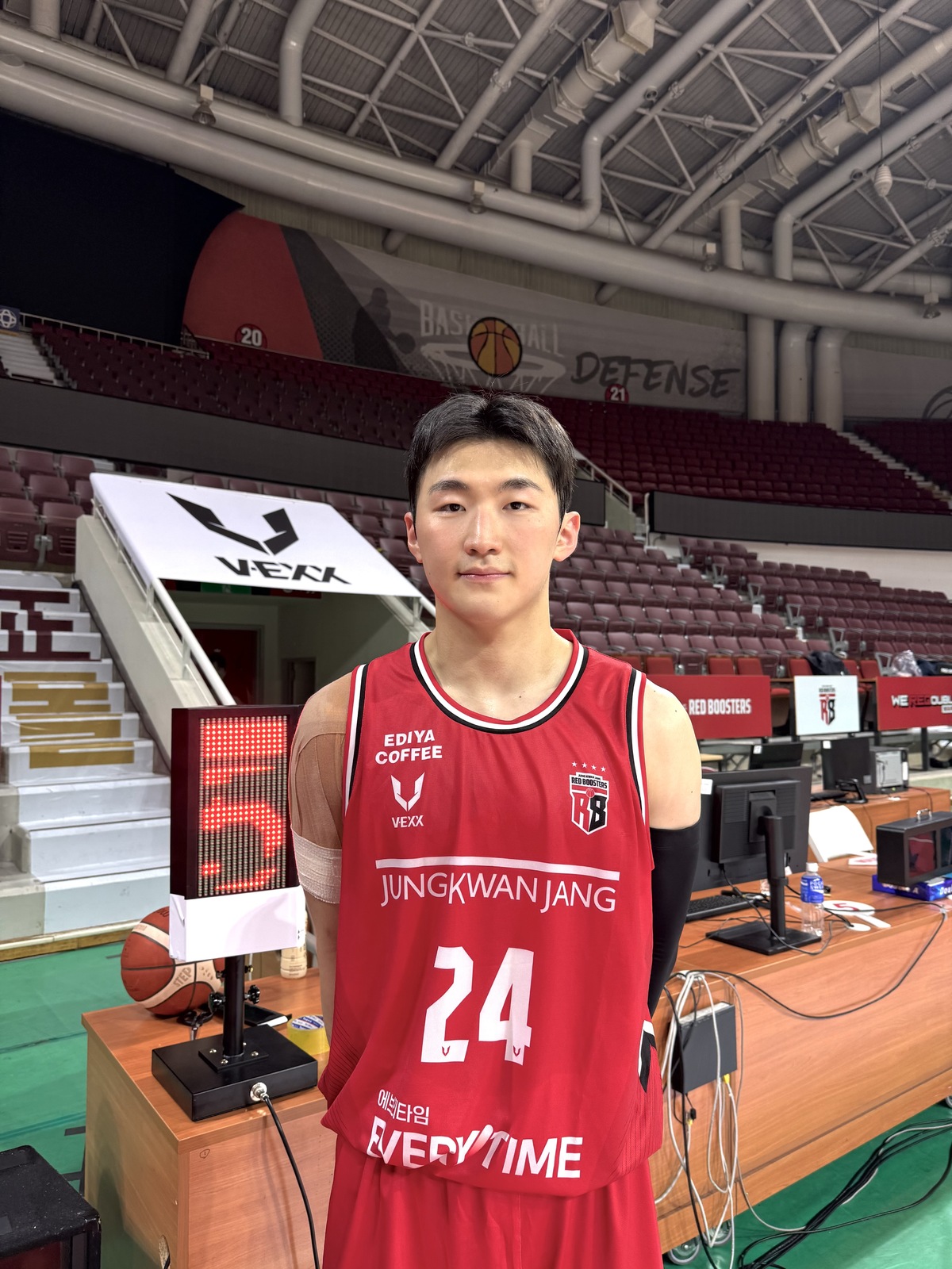 ‘1순위’ 문유현 비공식 데뷔전! 펄펄 날았다, 다만 형 문정현에게 ‘앤드원’ 헌납 “기 살려준 것뿐입니다”