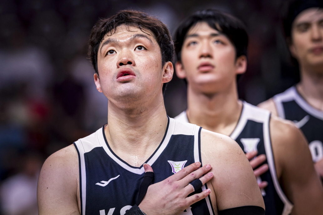 여전히 태극마크 달고 헌신하는 ‘두목 호랑이’ 이승현, 중국전 앞두고 각오 다졌다 “이길 수만 있다면 뭐든지 할 수 있어”