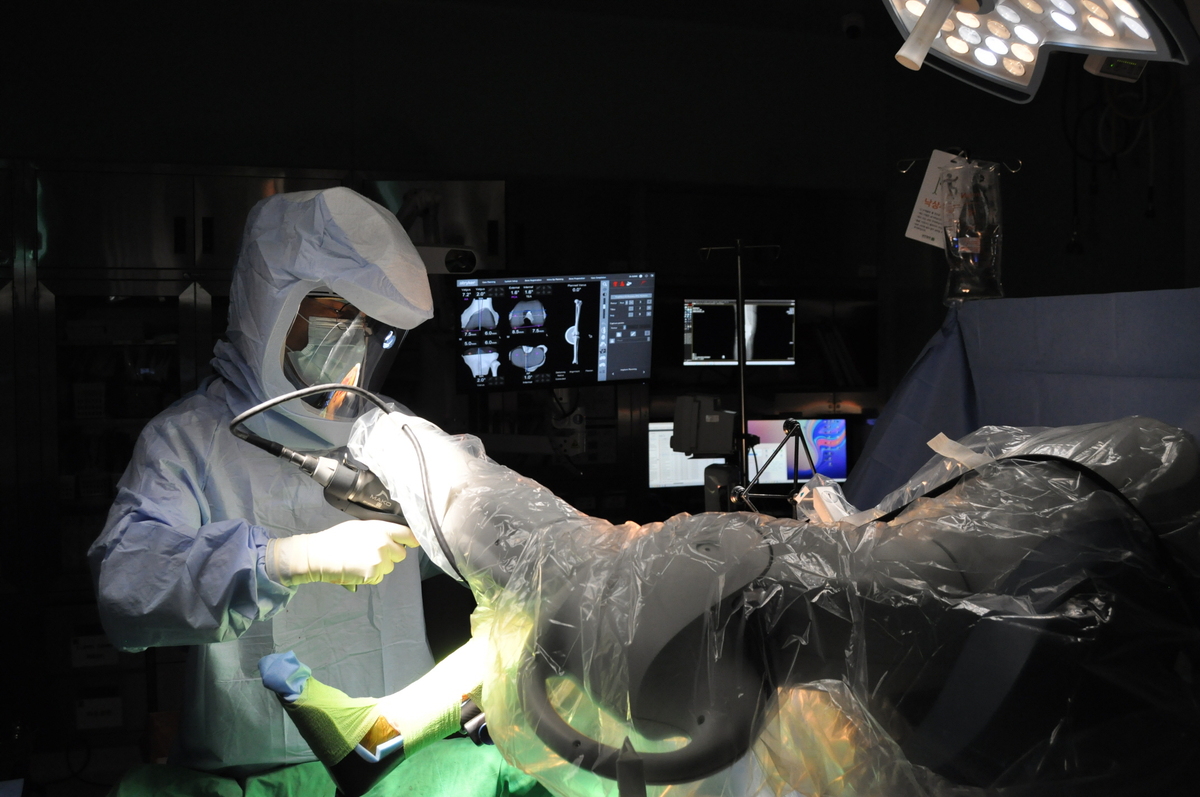 서울부민병원, 인공관절 수술 로봇 ‘코리’ 도입