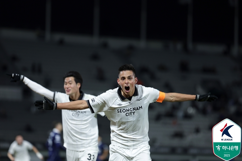 후이즈-신재원 황금콤비, 불리함 깨고 드라마를 썼다