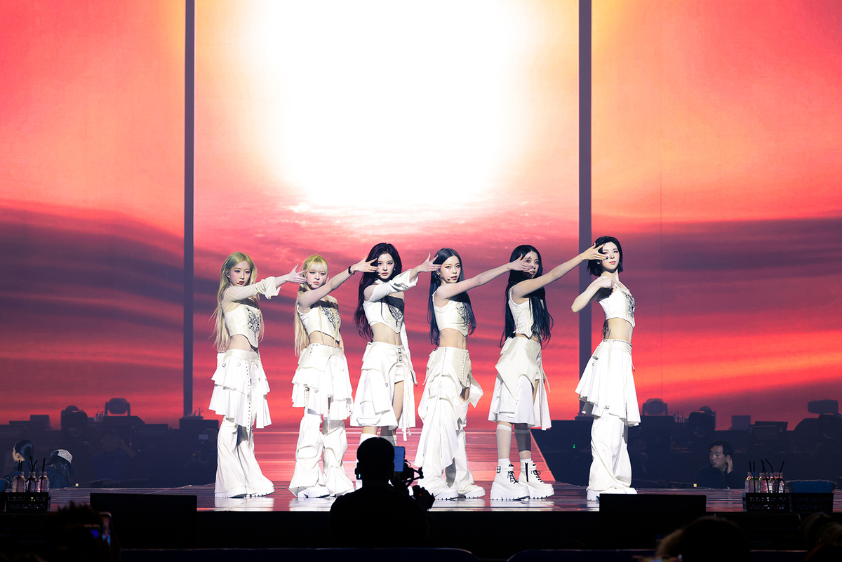 [SW현장] “미지의 세계, 개척의 시작” 엔믹스 첫 월드투어, 정상 찍고 새 여정 출발