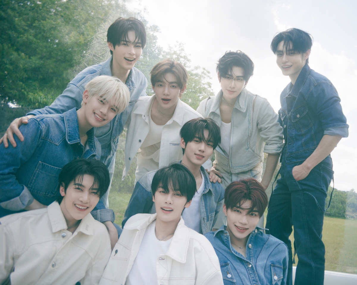 제로베이스원, 2개월 더 본다…“전원 활동 연장”