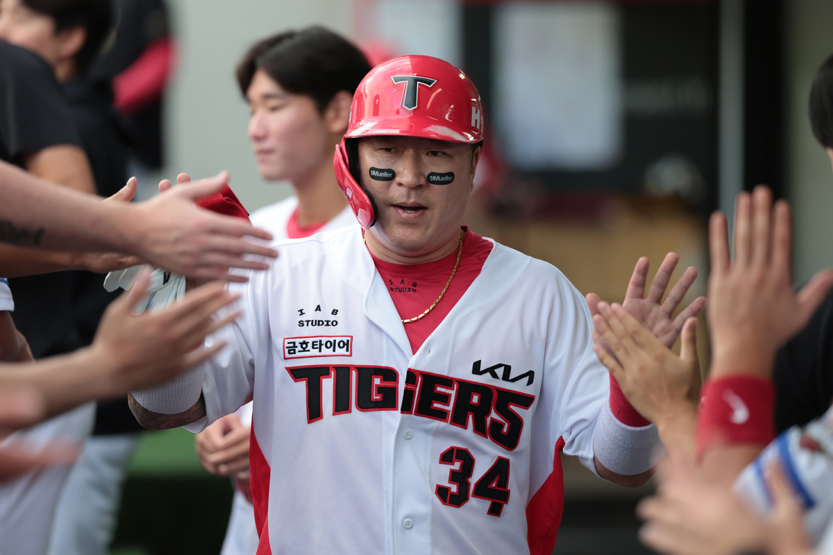 10년 만에 컴백?…최형우가 가세한다면, 삼성은 더 묵직해진다