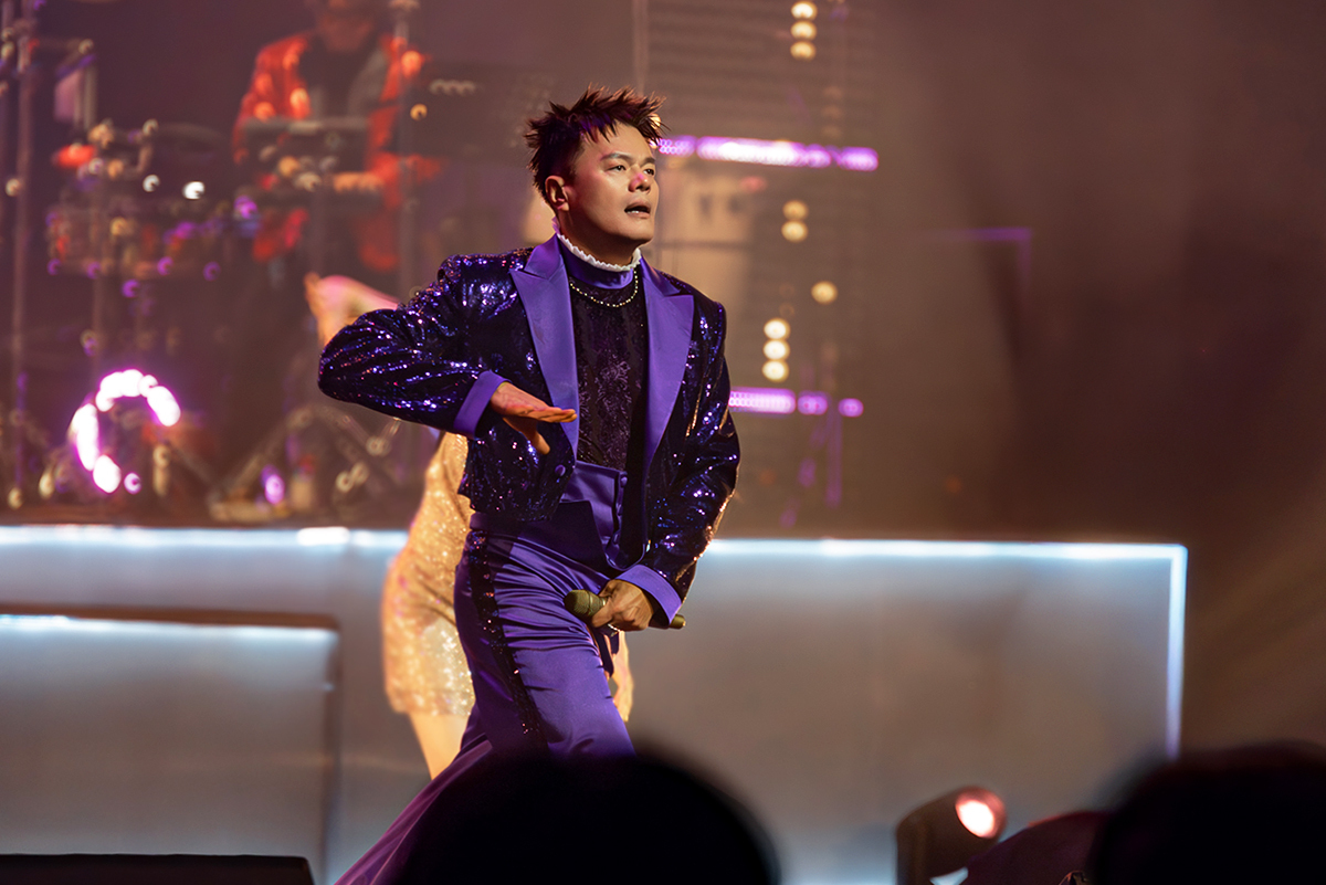 ‘무대 위가 가장 행복한’ 박진영, 2025 연말 공연 최고의 관객과 완성