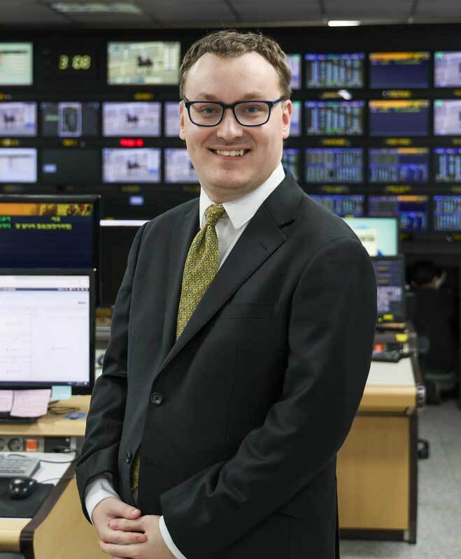 호주 아나운서 루크 험프리스, 韓 경마장 중계 해설 맡는다