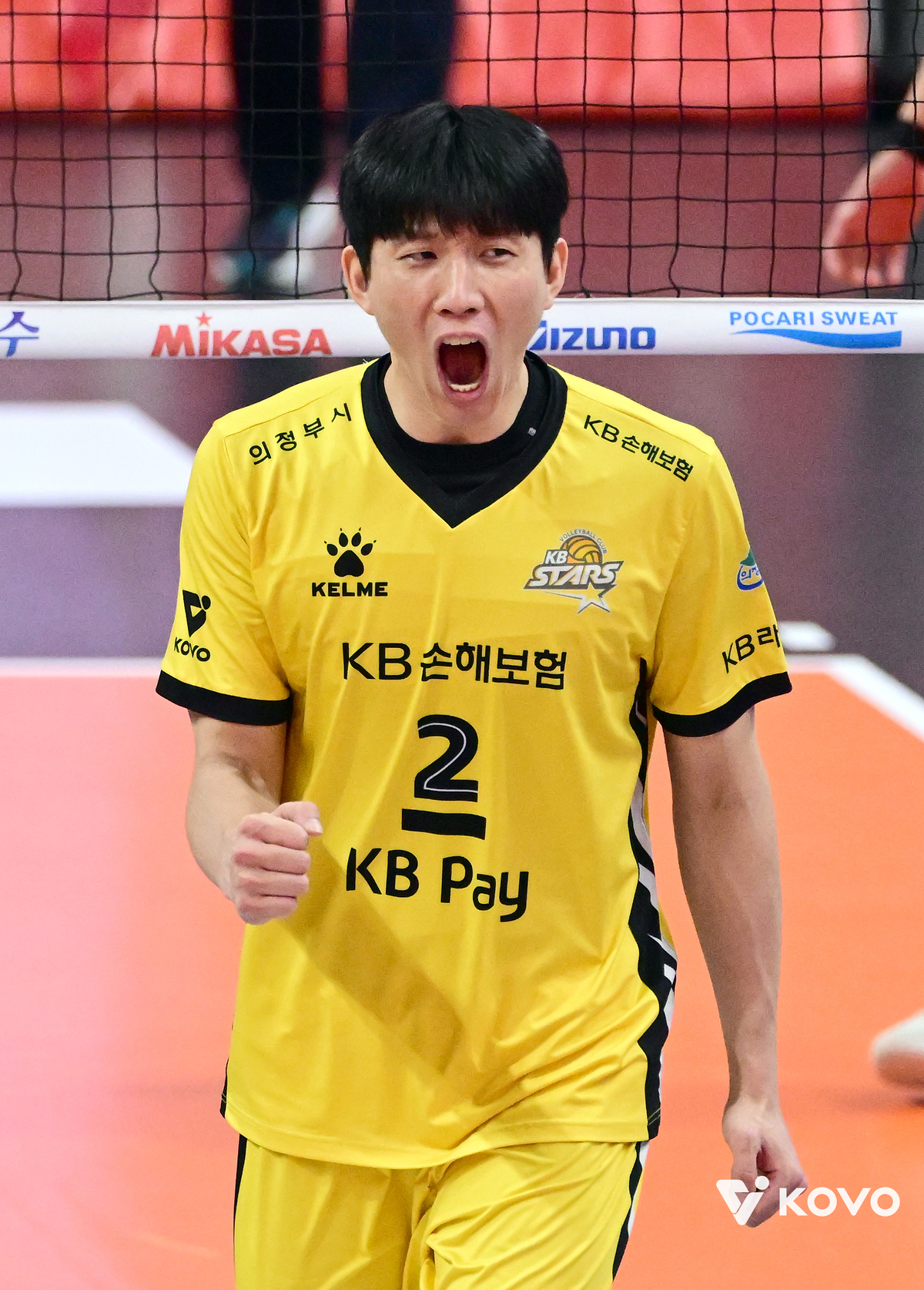 정상궤도 찾는 황택의, KB손해보험 이끄는 ‘총사령관’의 품격… “부담 내려놓고, 즐기는 배구로!”