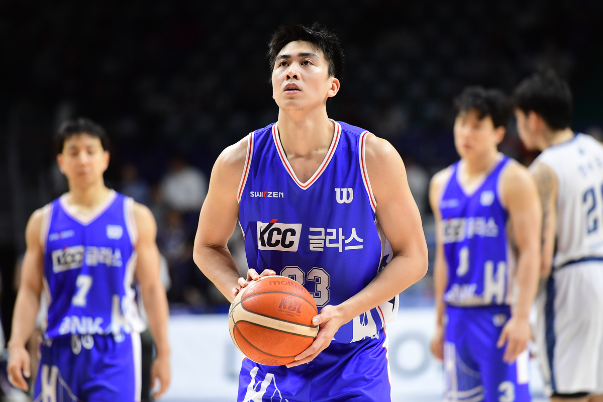 ‘아쉽다 트리플더블’ 나바로 앞세운 KCC, 6연승 질주… LG-현대모비스도 승전고