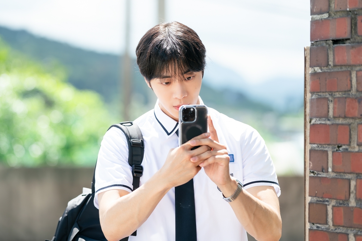 ‘개봉 D-1’ 추영우, 영화 ‘오세이사’로 스크린 데뷔…청춘의 얼굴로