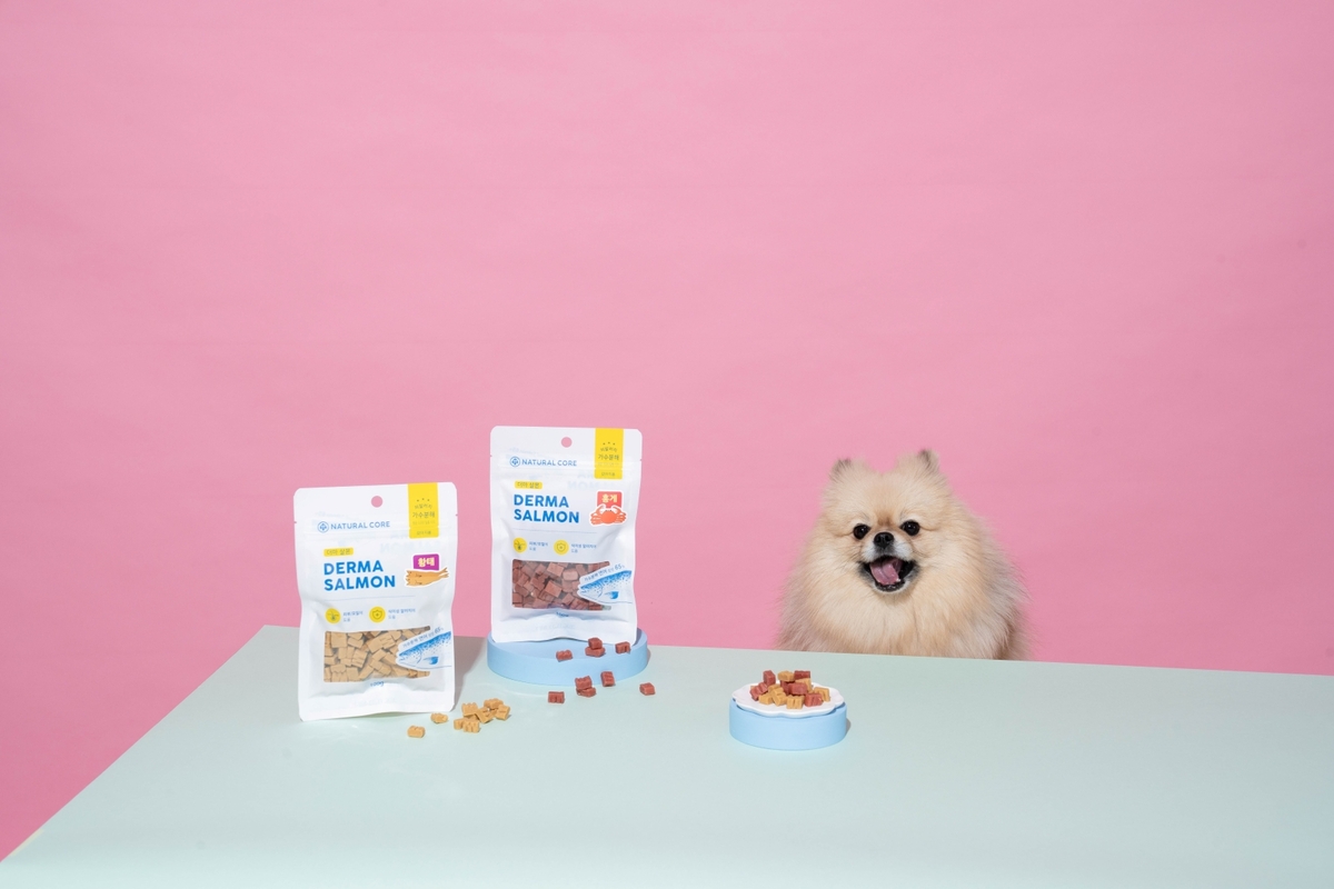 네츄럴코어 ‘펫푸드 홍보모델’에겐 뭔가 특별한 것이 있다