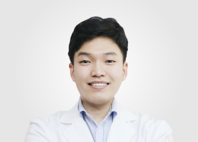 현대인 척추 질환 ‘목·허리디스크’, 조기 치료하면 수술 없이도 회복