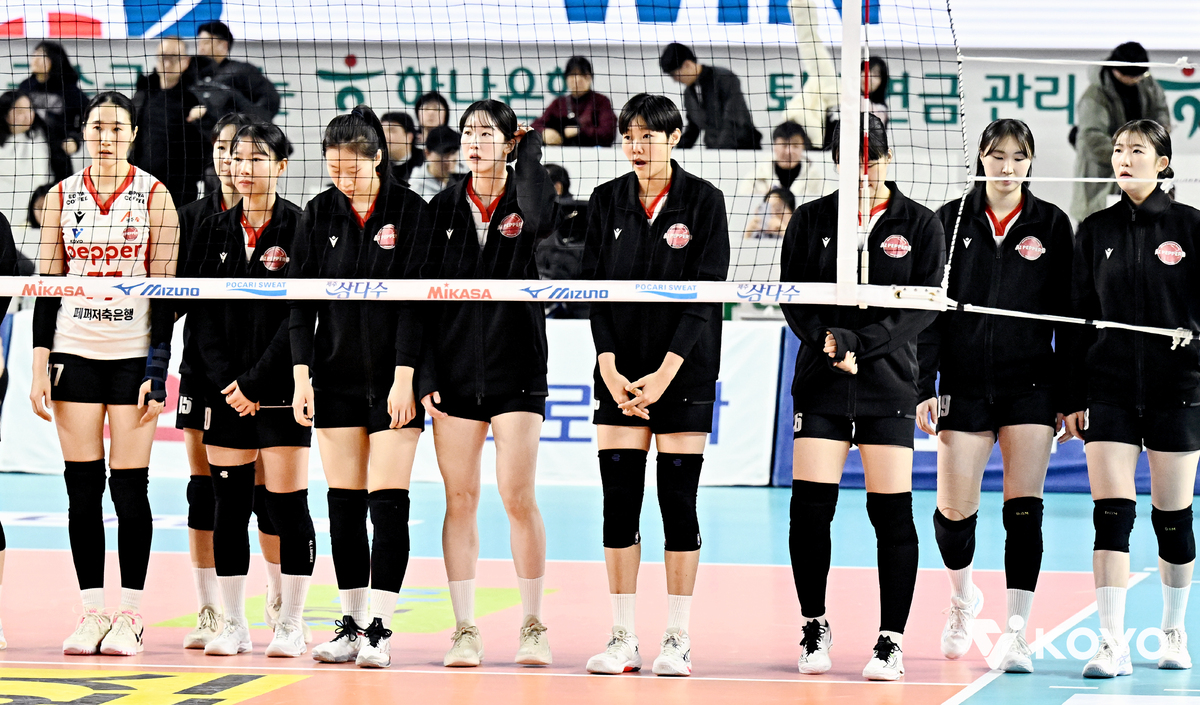 엄습하는 5시즌 연속 꼴찌 공포… 9연패 터널 빠진 페퍼, 출구는 어디에