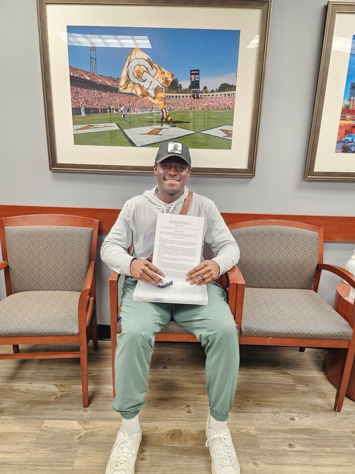 “최상급 외야수비에 빠른 배트스피드까지”… 마침내 곰들 품에 안긴 카메룬