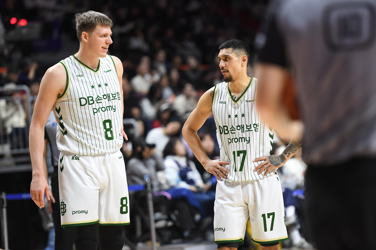 3년 전 그날처럼…DB, KCC와의 농구영신서 또 웃었다