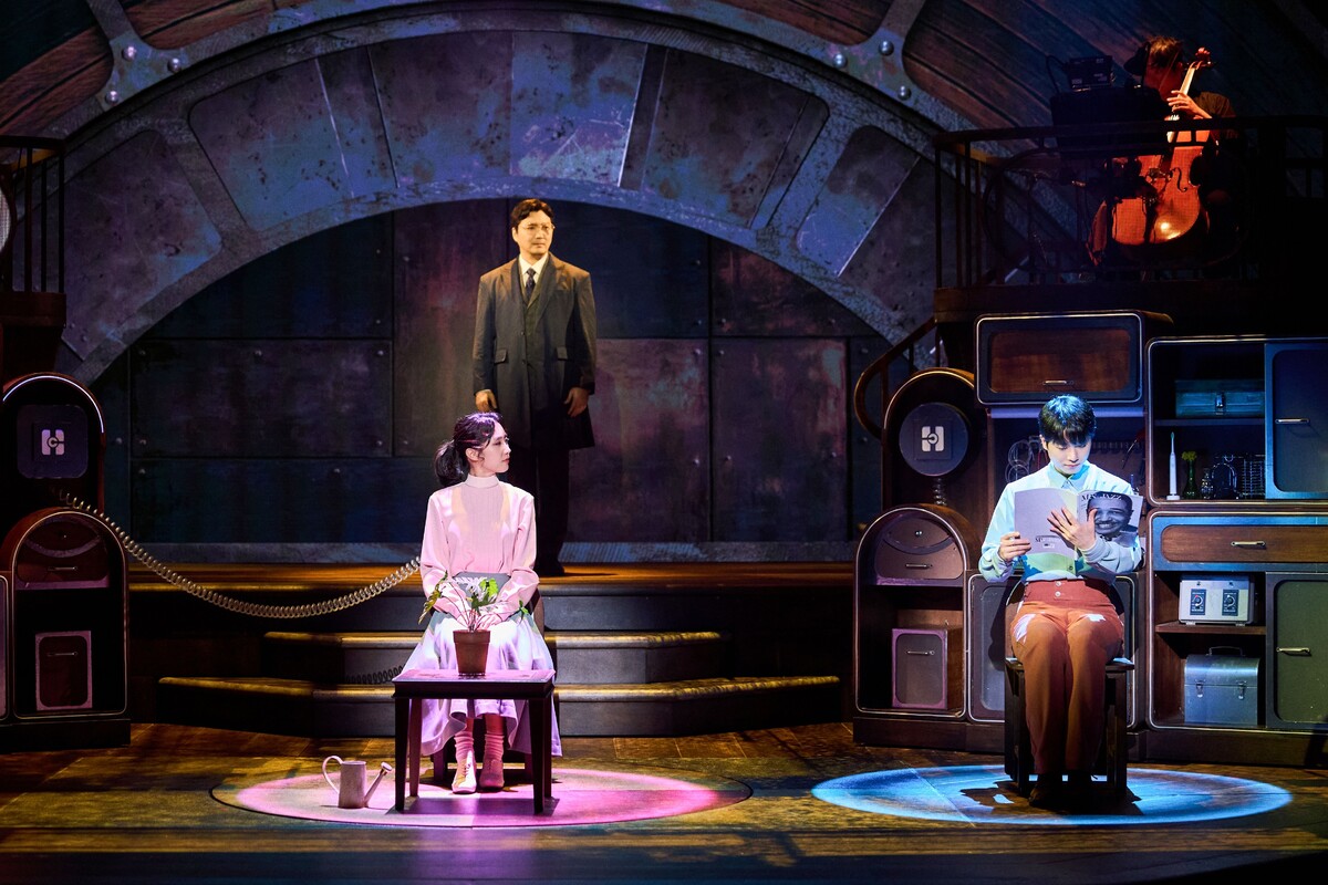 [공연리뷰] 기자도 울린 ‘어쩌면 해피엔딩’, 새해 전국투어가 기다려 지는 이유