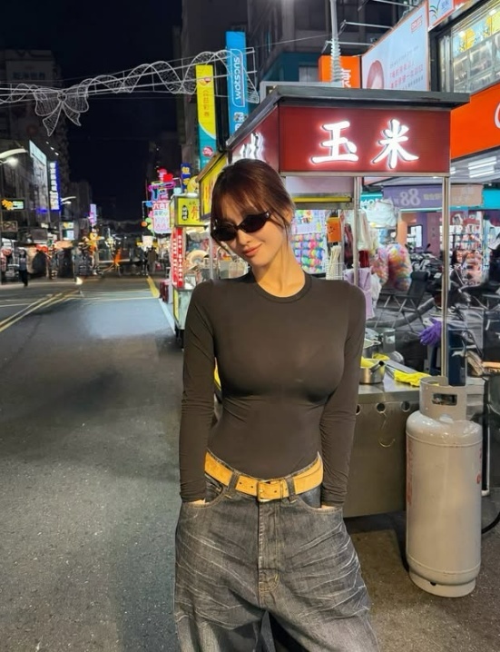 트와이스 모모, 밀착 핏에 드러난 완벽 글래머 ‘시선강탈’