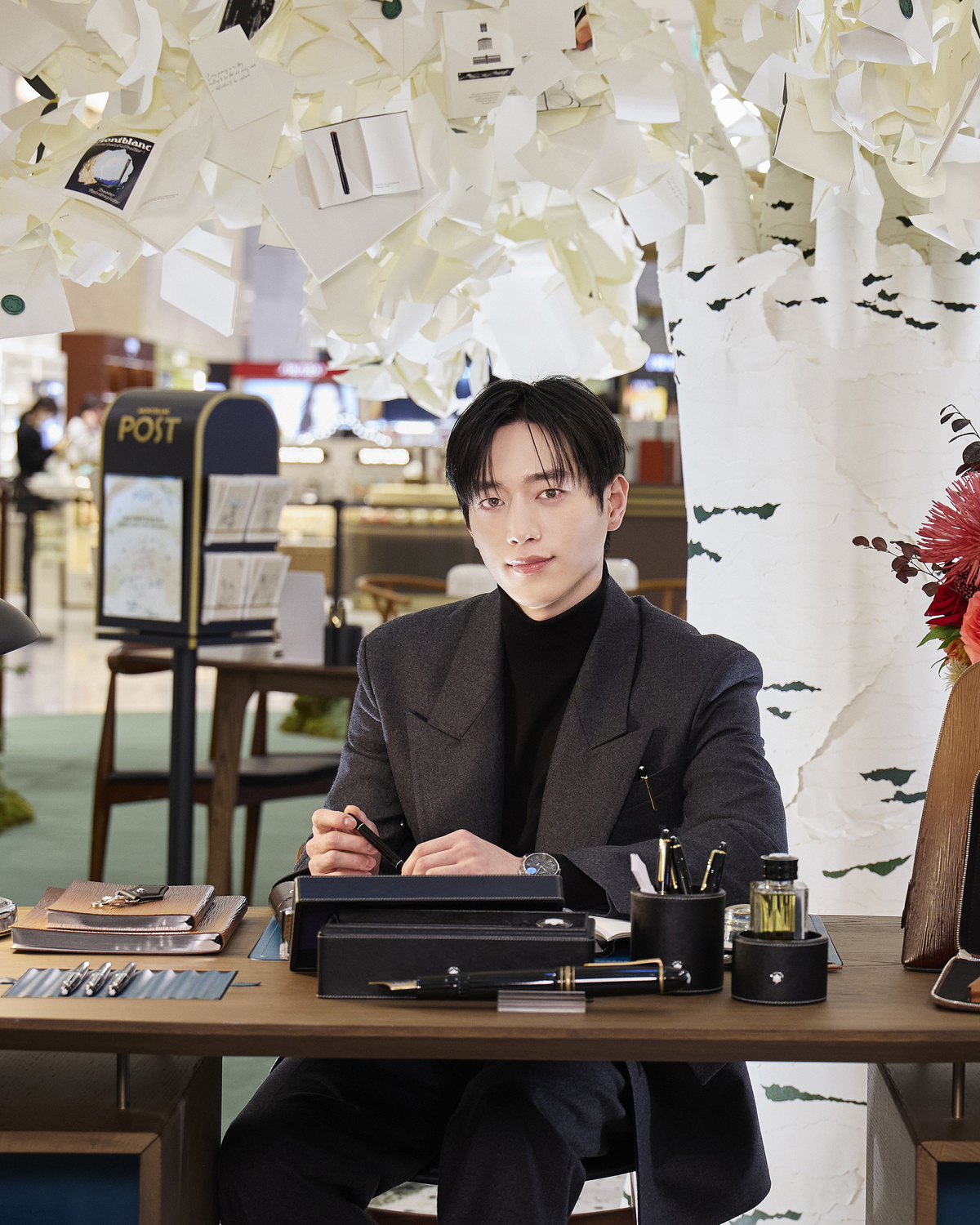 배우 서강준, 현대백화점 판교점에 무슨일? [SW포토]