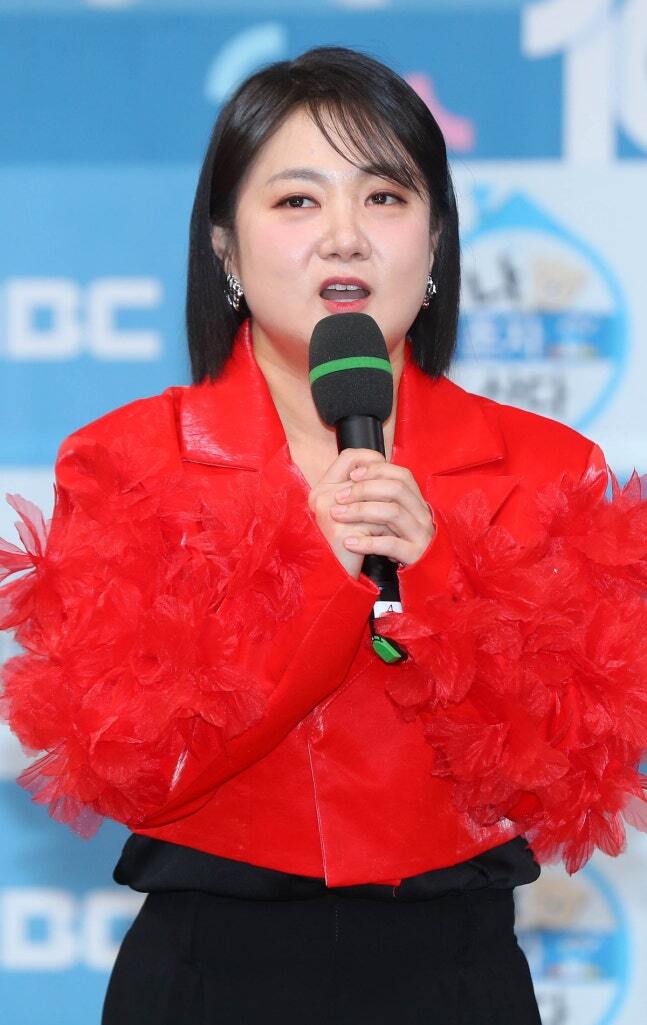 “박나래, 차량서 남성과 특정 행위”…19금 폭로까지 나왔다