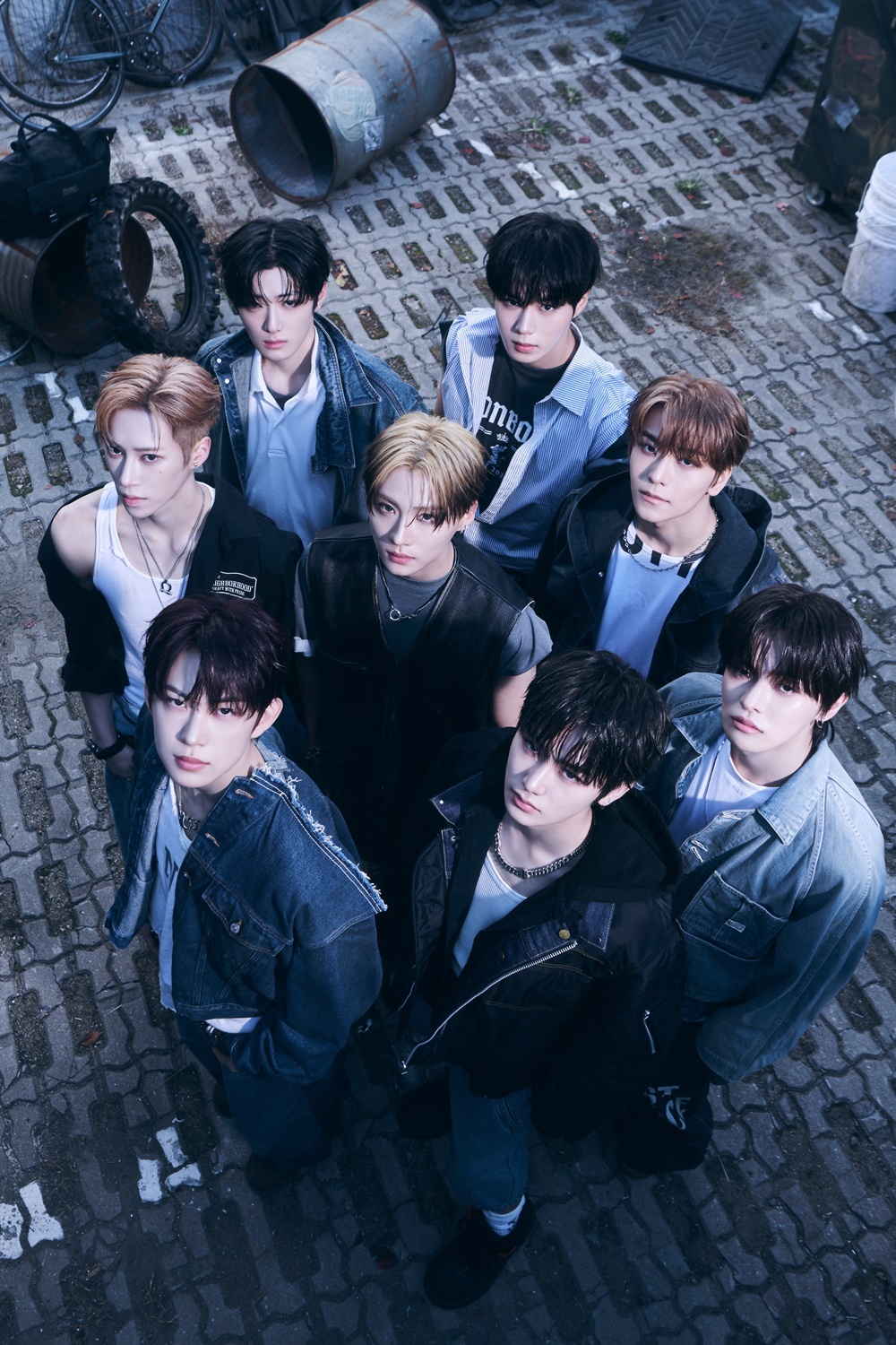 하나된 알파드라이브원, 경쟁자에서 원팀으로