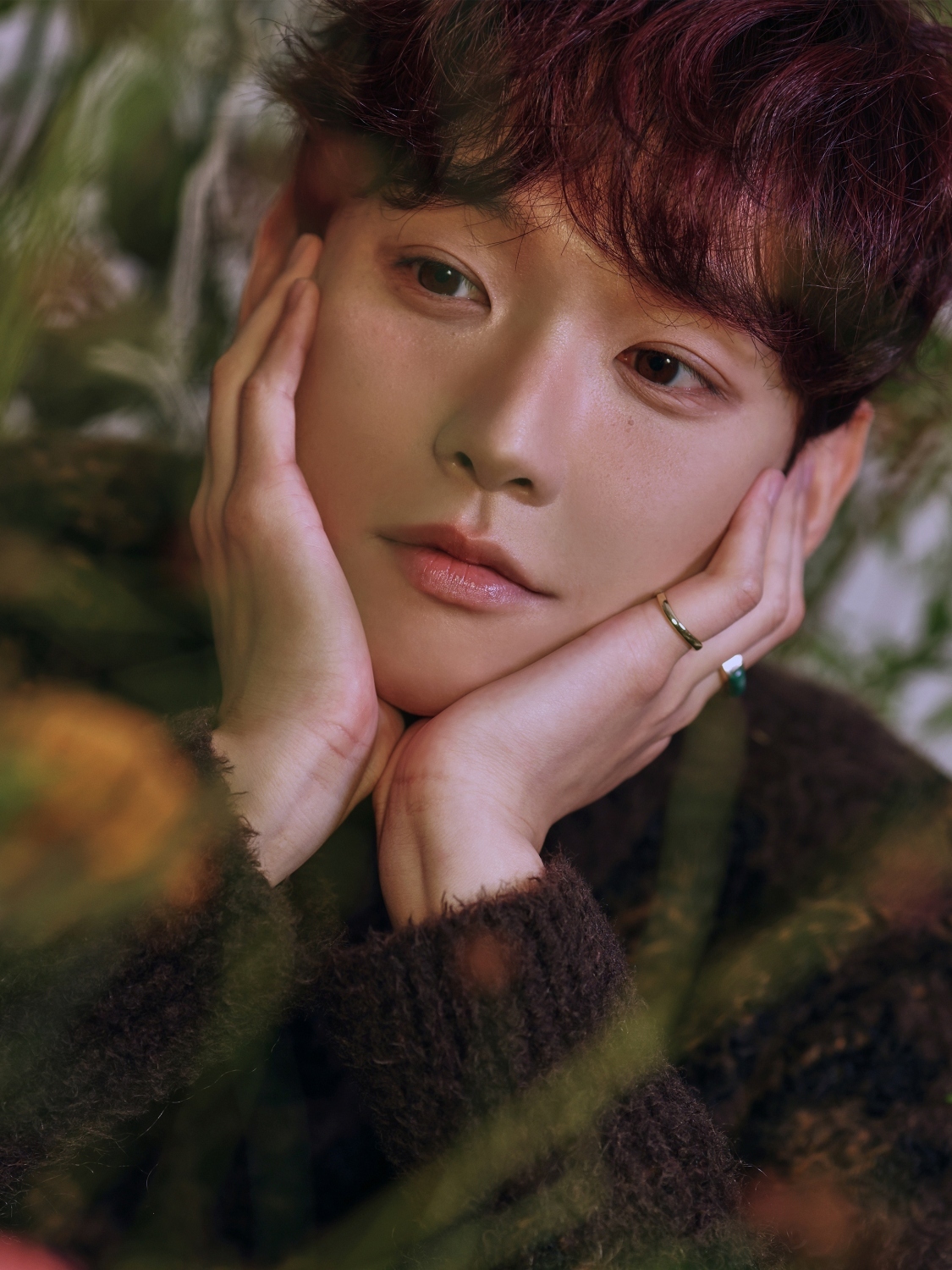 SF9 인성, 꽃받침도 귀엽네…첫 솔로 앨범 콘셉트 포토 ‘눈길’