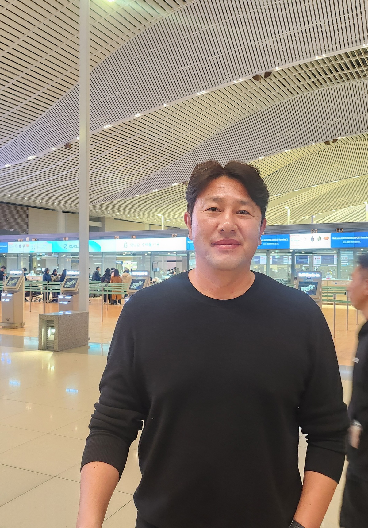 전지훈련 출격한 이랜드… 김도균 감독 “공격 강조하며 밸런스 잡겠다”