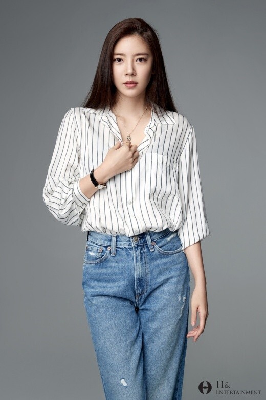 손담비, 시동생 성범죄 사건 악플러에 법적 대응… 위자료 50만 원 판결