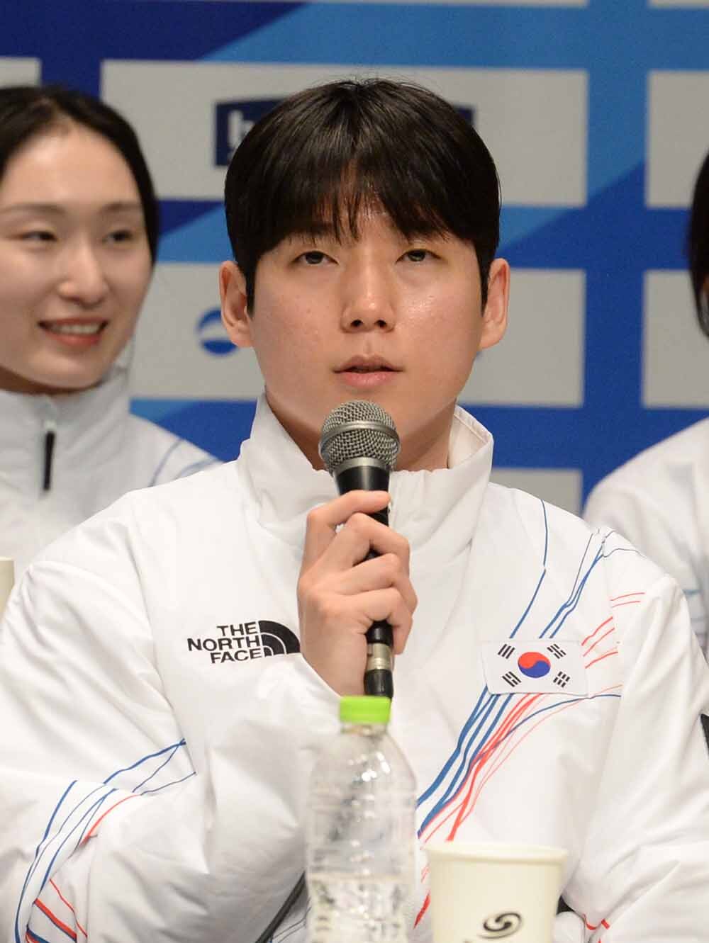 [SW포토]컬링 정영석