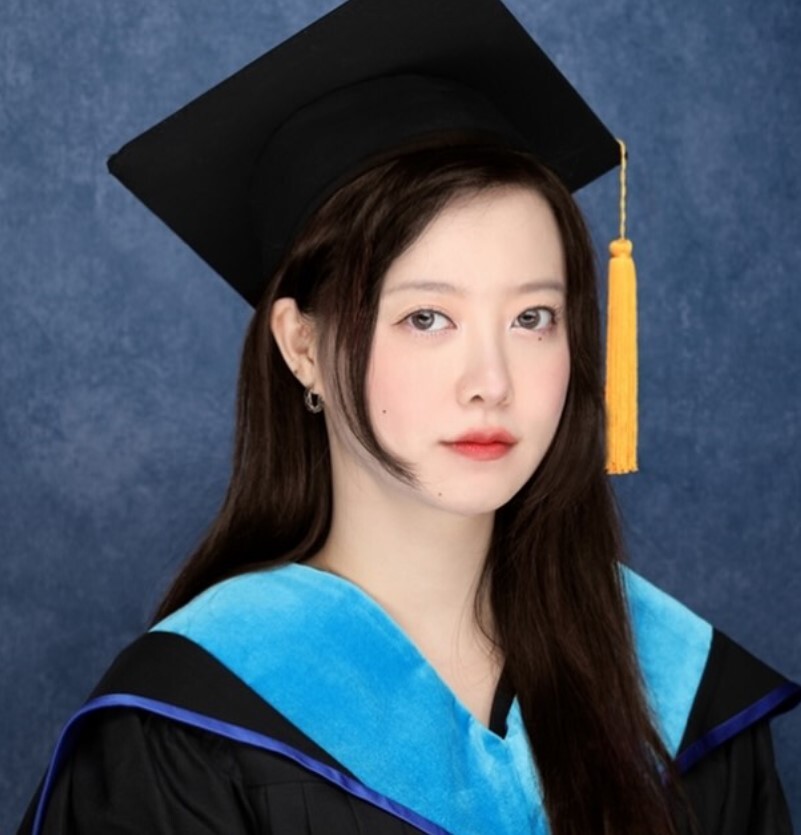 구혜선, 학사모 썼다…카이스트 석사 조기졸업 “다음은 박사?”