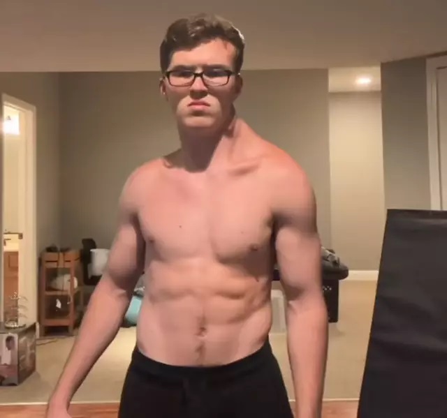 [한승오의 볼륨미학] 가녀린 승모근을 원한다면, 운동 전에 꼭 알아야 할 것들