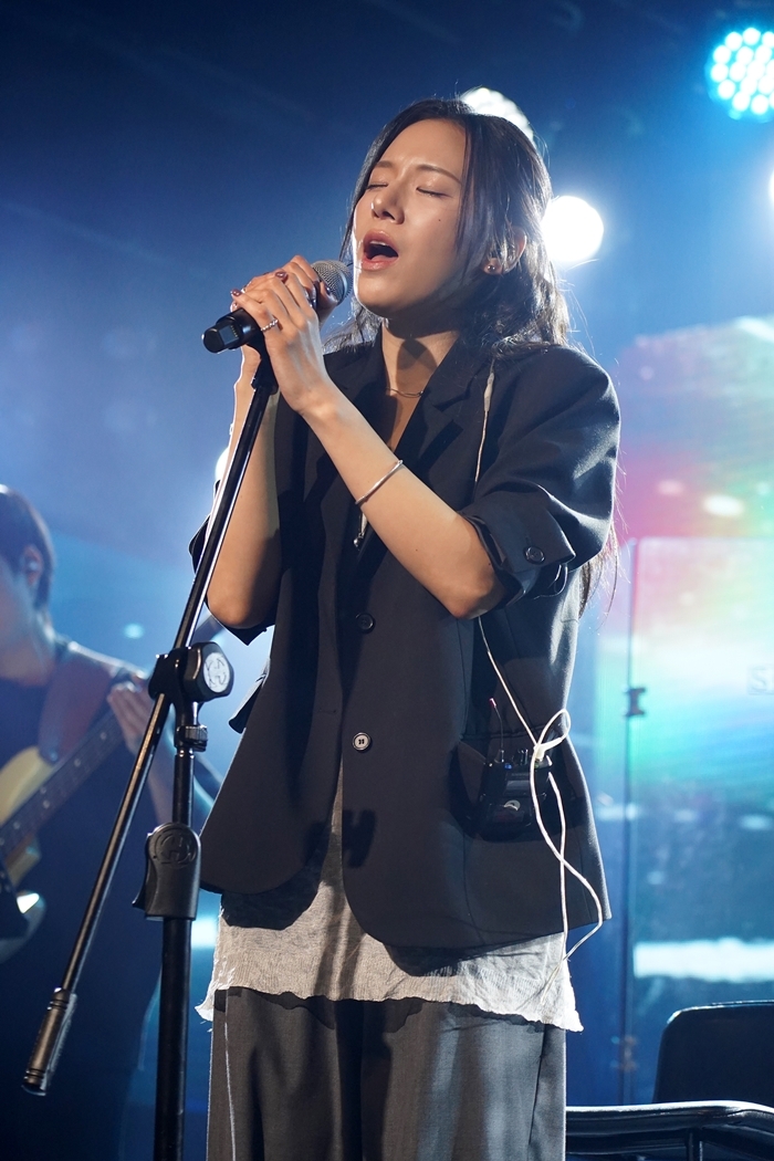 이민정, 단독 콘서트로 새해 출발…“큰 호응 덕에 힘나”