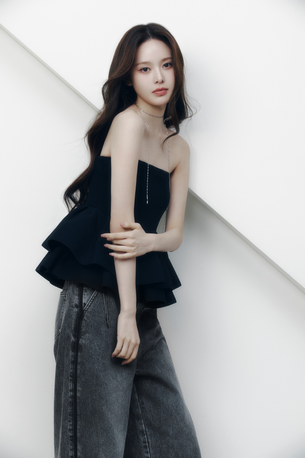 이즈나 방지민, 日 패션 브랜드 새 얼굴…차세대 ‘패션 아이콘’