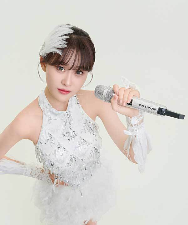 김다현, 이젠 작사·작곡까지…3집 ‘까만 백조’ 16일 발매