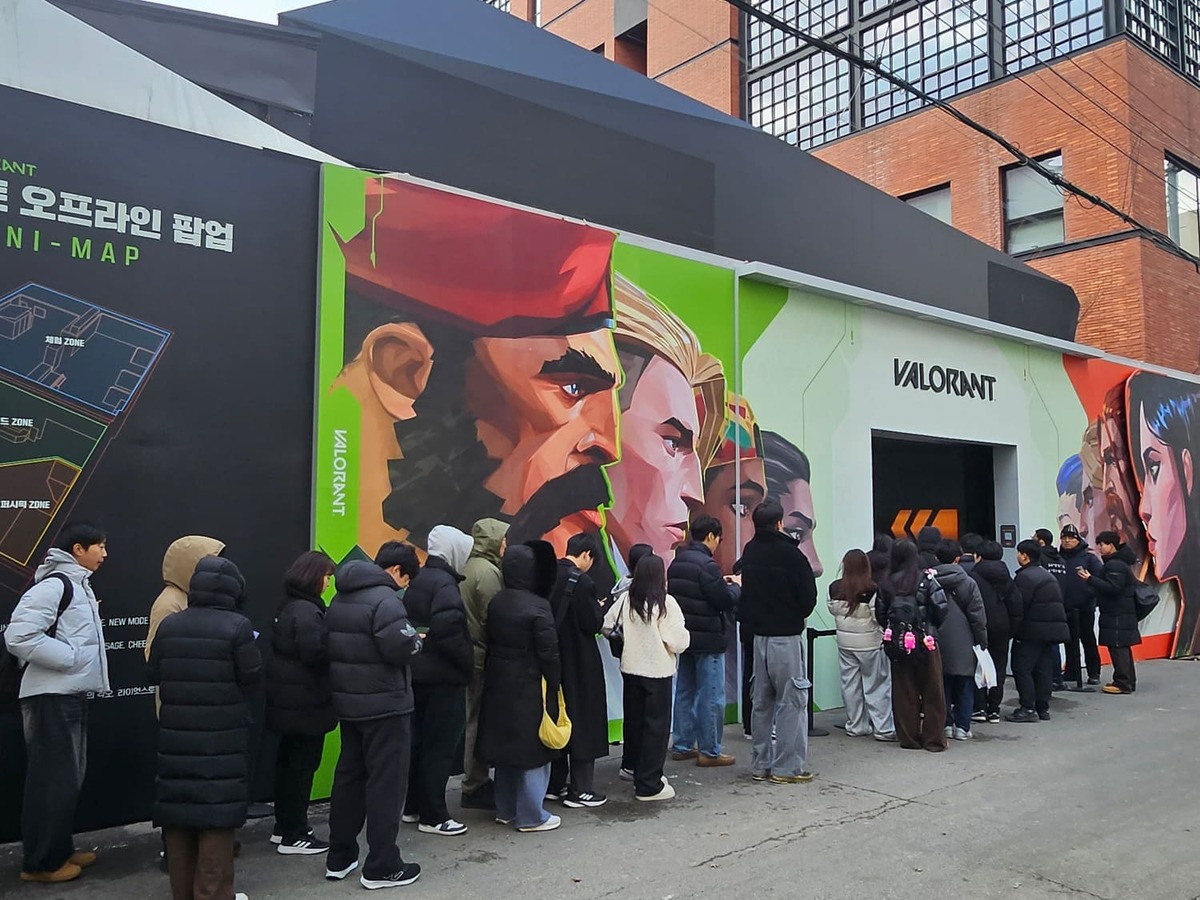 발로란트 V26 시즌 스타트 팝업, 플레이어 발길 이어져