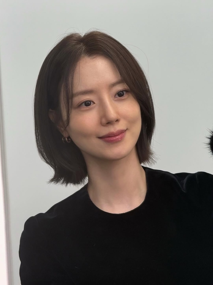 문채원, 또 한 번 미모 경신…장난기까지 더한 반전 매력