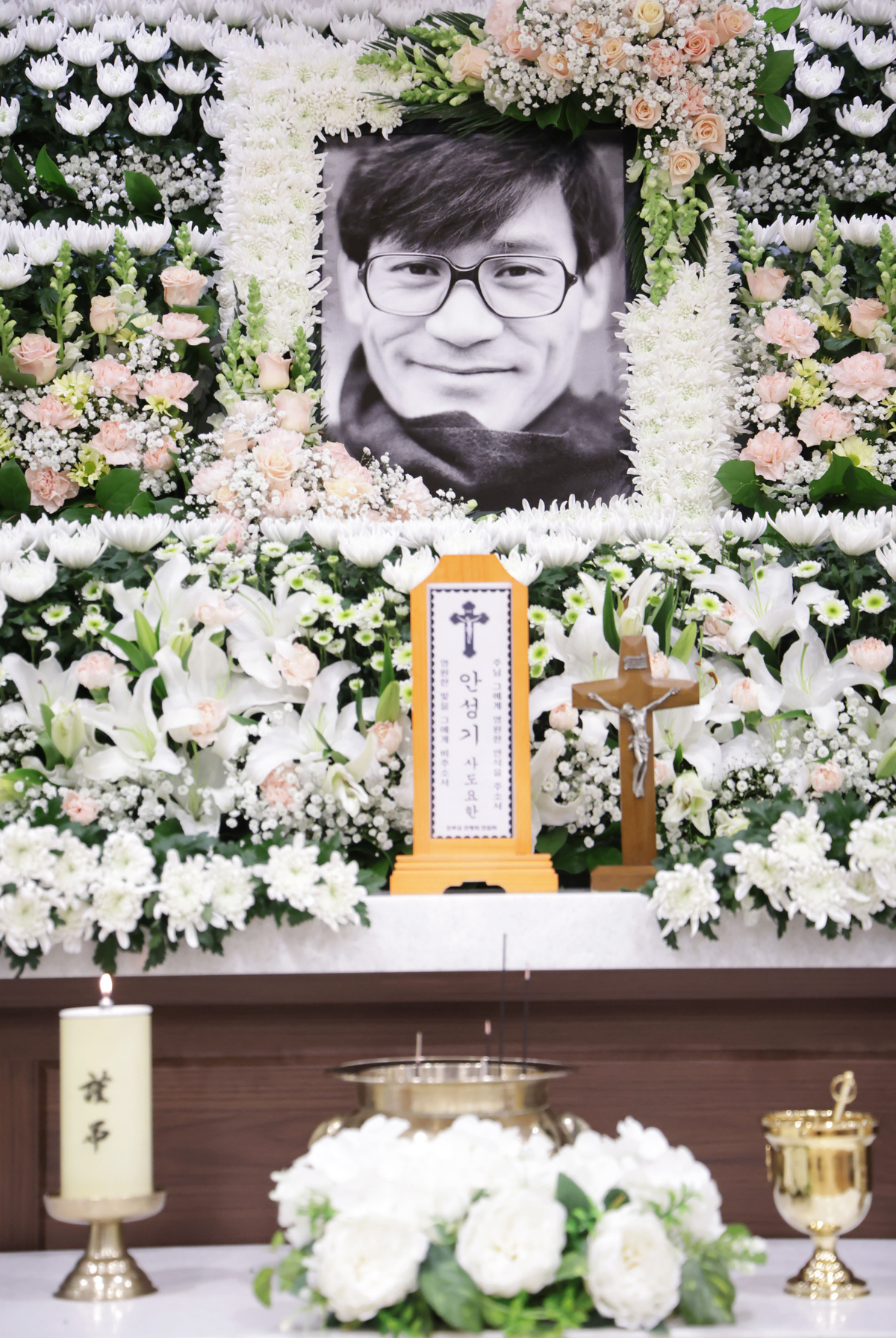 “암 환자도 드문 경우” 법의학자가 밝힌 故 안성기 사인