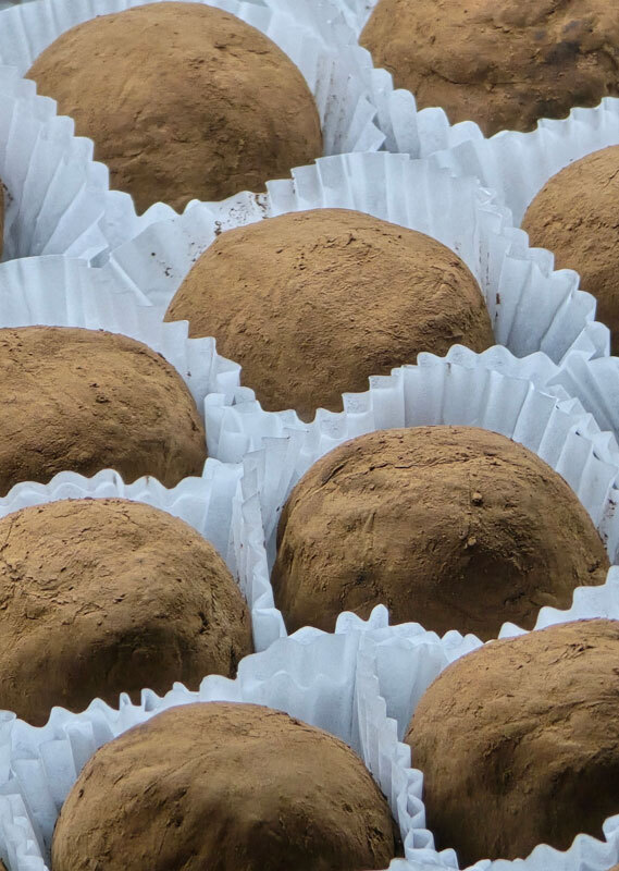 “한 알에 4,000~9,000원…두쫀쿠, 없어서 못 팔아”