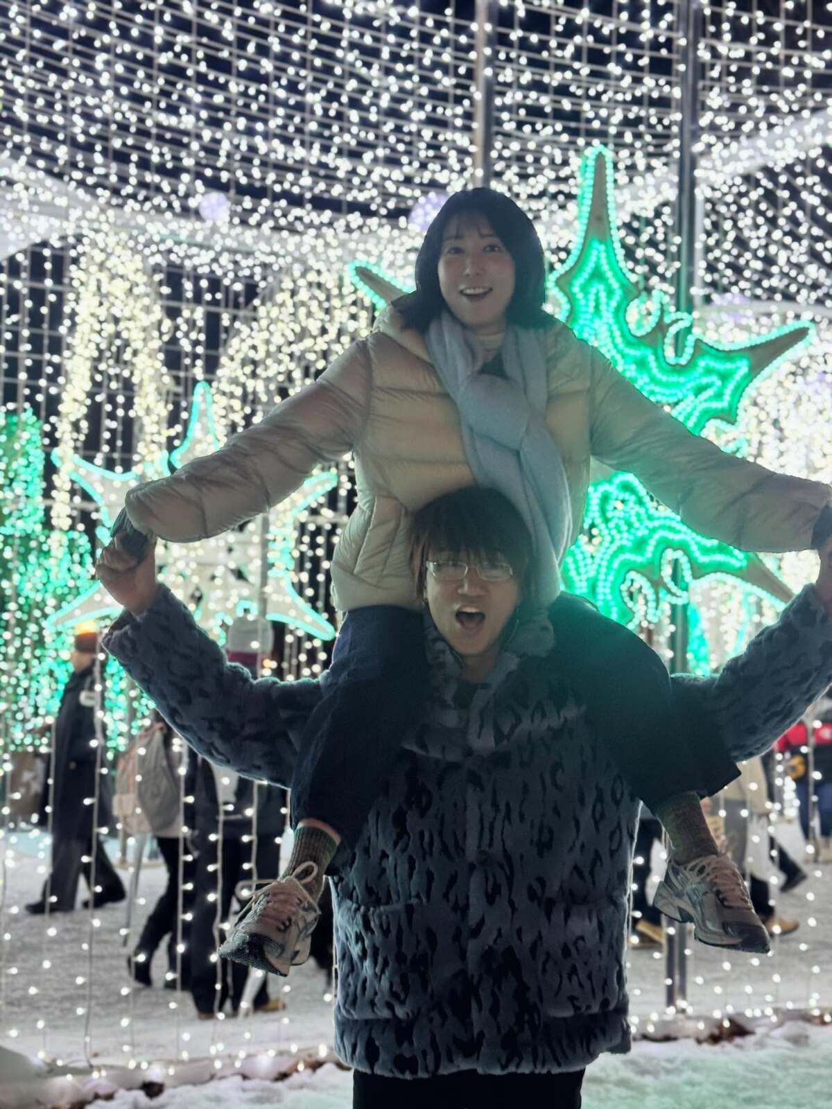 사유리, 4살 연하 남성과 홋카이도 여행…연인 같은 다정함 눈길