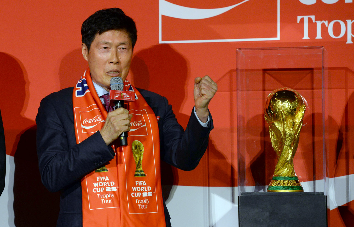 [SW포토] 화이팅 외치는 차범근 전 국가대표 감독