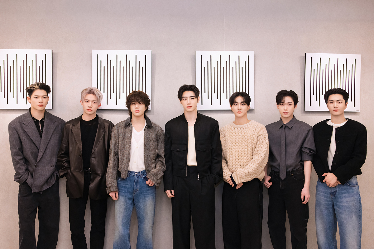 [스타★톡톡] “볼수록 빠져들걸요?”…‘대상 가수’ 엔하이픈의 자신감