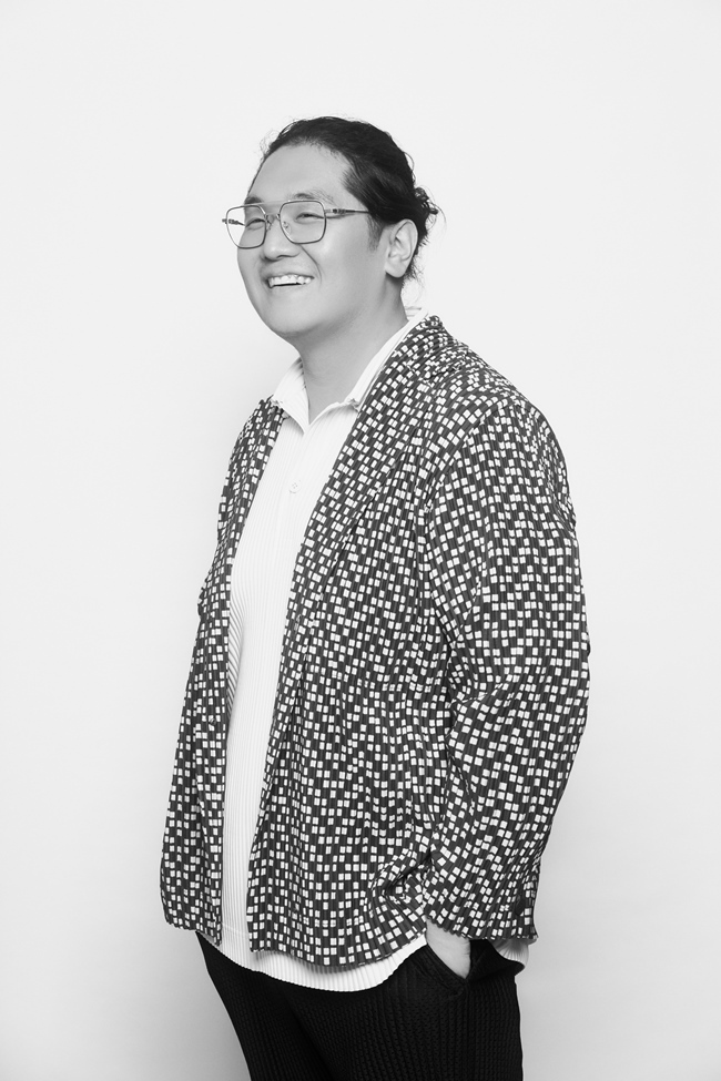 ‘GD 소속사’ 갤럭시코퍼레이션, 대통령표창 “APEC 이바지한 공로 커"