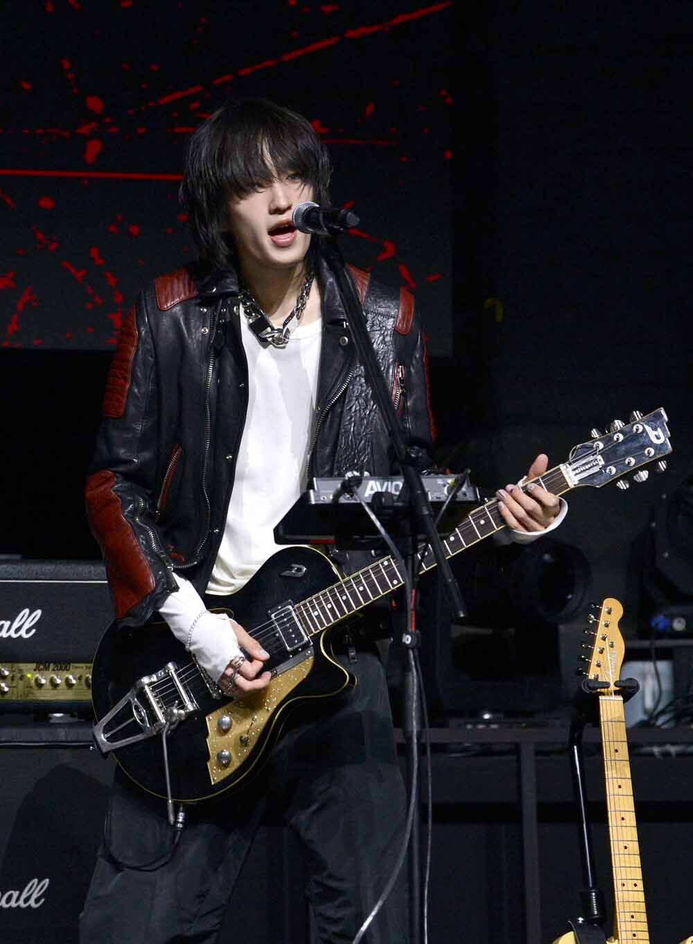 [SW포토]에이엠피 기타리스? 김신