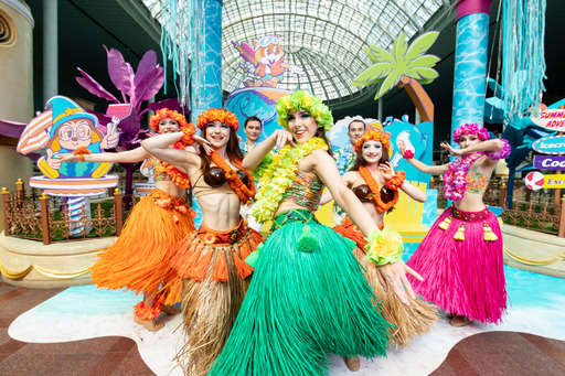 더위 ‘싹’… ‘아이스 월드'로 변신한 롯데월드 - 뉴스 썸네일 이미지