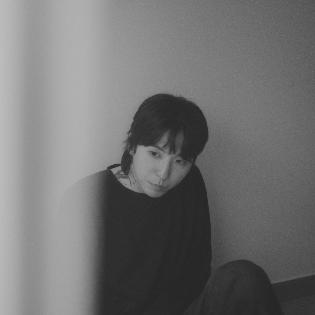 구름, 오늘(16일) 정규 4집 발매…타이틀곡 MV 조유리 지원 사격