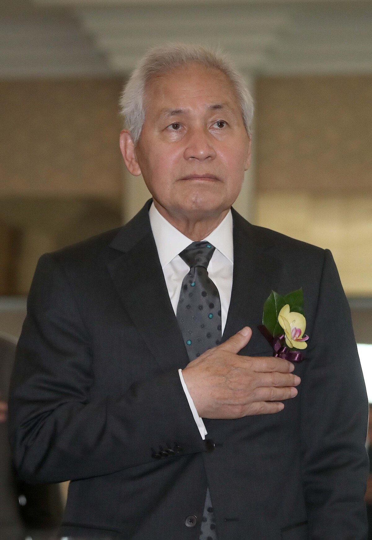 안성기 관련 뉴스 - 안성기 위독 소식에 연예계·팬들 걱정 확산..."꼭 쾌유하세요"