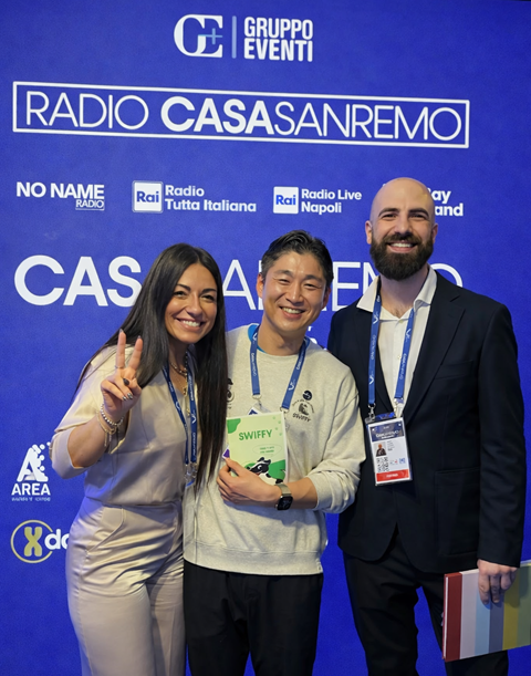 스위피, 이탈리아 음악축제서 '반려견 음악' 플레이리스트 공개 - 뉴스 썸네일 이미지