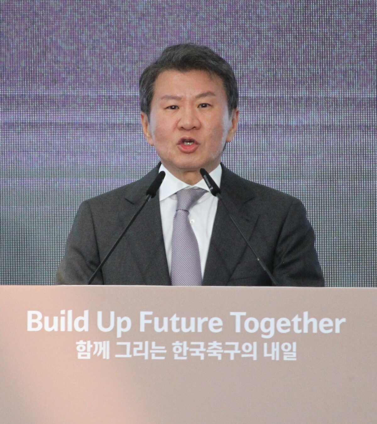 홍명보 죽이기?... 정몽규 대한축구협회장의 ‘골든타임’ [권영준의 독한S다이어리]