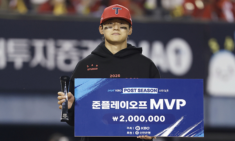 [준PO3] 김도영, 압도적인 시리즈 MVP... 알고도 못 막는 어나더 레벨 - 뉴스 썸네일 이미지